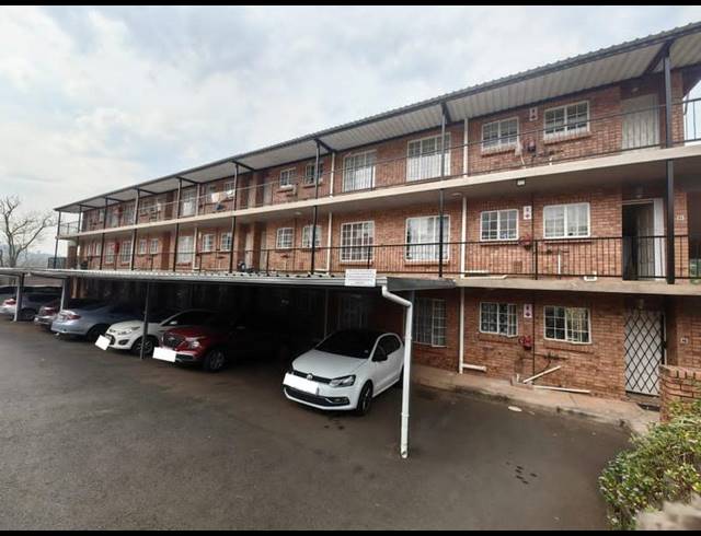 2 BEDROOM PROPERTY TO RENT IN PRESTBURY